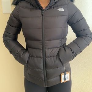 The North Face Women’s Jacket. XS